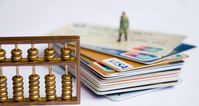 万能险平均结算利率破“3” 下半年仍有下行空间 ？