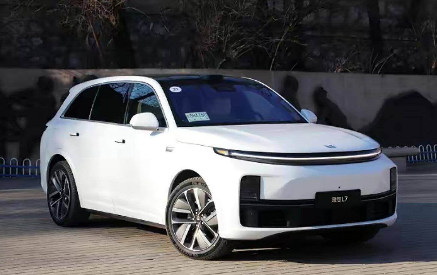 理想汽车开始全力“卷”安全