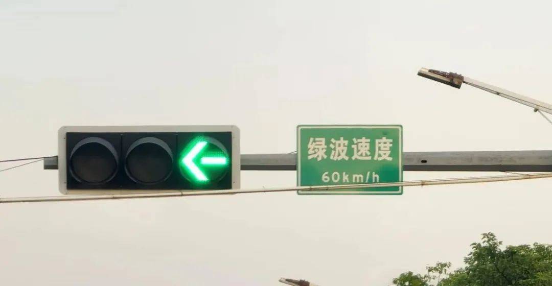 人保财险 ,拥有“如意行”驾乘险，出行更顺畅！_大输液行业市场发展现状及面临的挑战分析