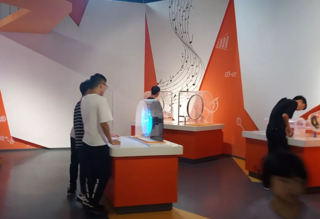 中国科技馆国际数学日系列活动：数艺融合，助力全民科学素养提升
