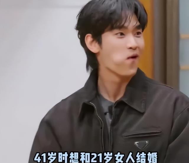 Prada与金秀贤解约,代言危机升级