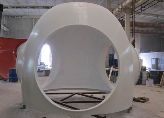 双一科技：公司适用于海洋经济开发领域的产品有海上风电机舱罩、叶片模具以及17尺-46尺游钓艇等