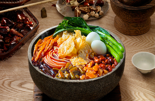 人保伴您前行,人保财险政银保 _2025袋装螺蛳粉行业市场规模及未来发展前景分析