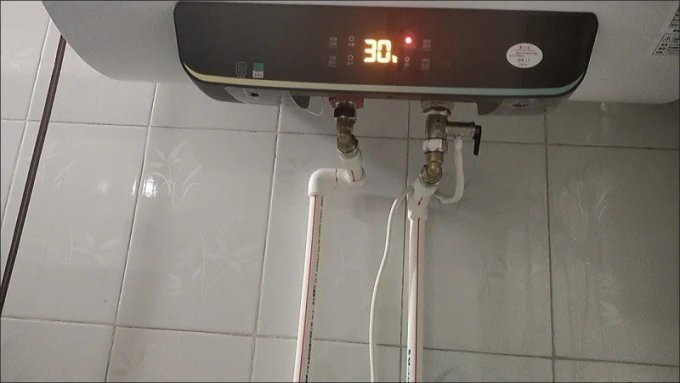 海尔智家获得发明专利授权：“蓄电式电热水器”