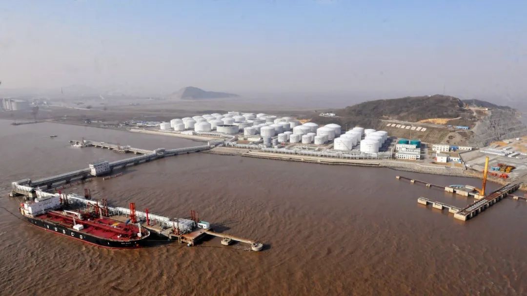 青岛港：我公司目前具备低硫燃料油、高硫燃料油、轻质船用柴油加注能力