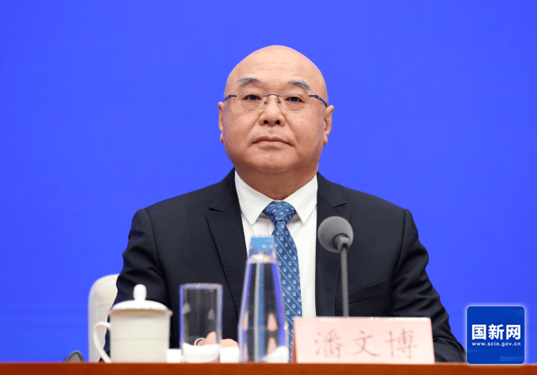 今日看点｜国新办将举行“稳产增产显担当 乡村振兴立新功”中外记者见面会