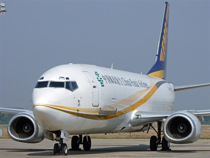 上海机场：根据公司2025年第一季度报告，报告期内公司相关免税合同收入为3.43亿元