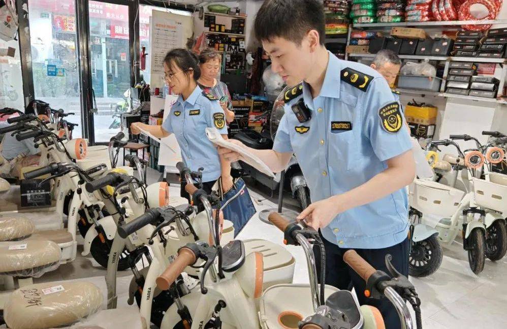 官方：在汽车领域部署开展强制性产品认证试点工作