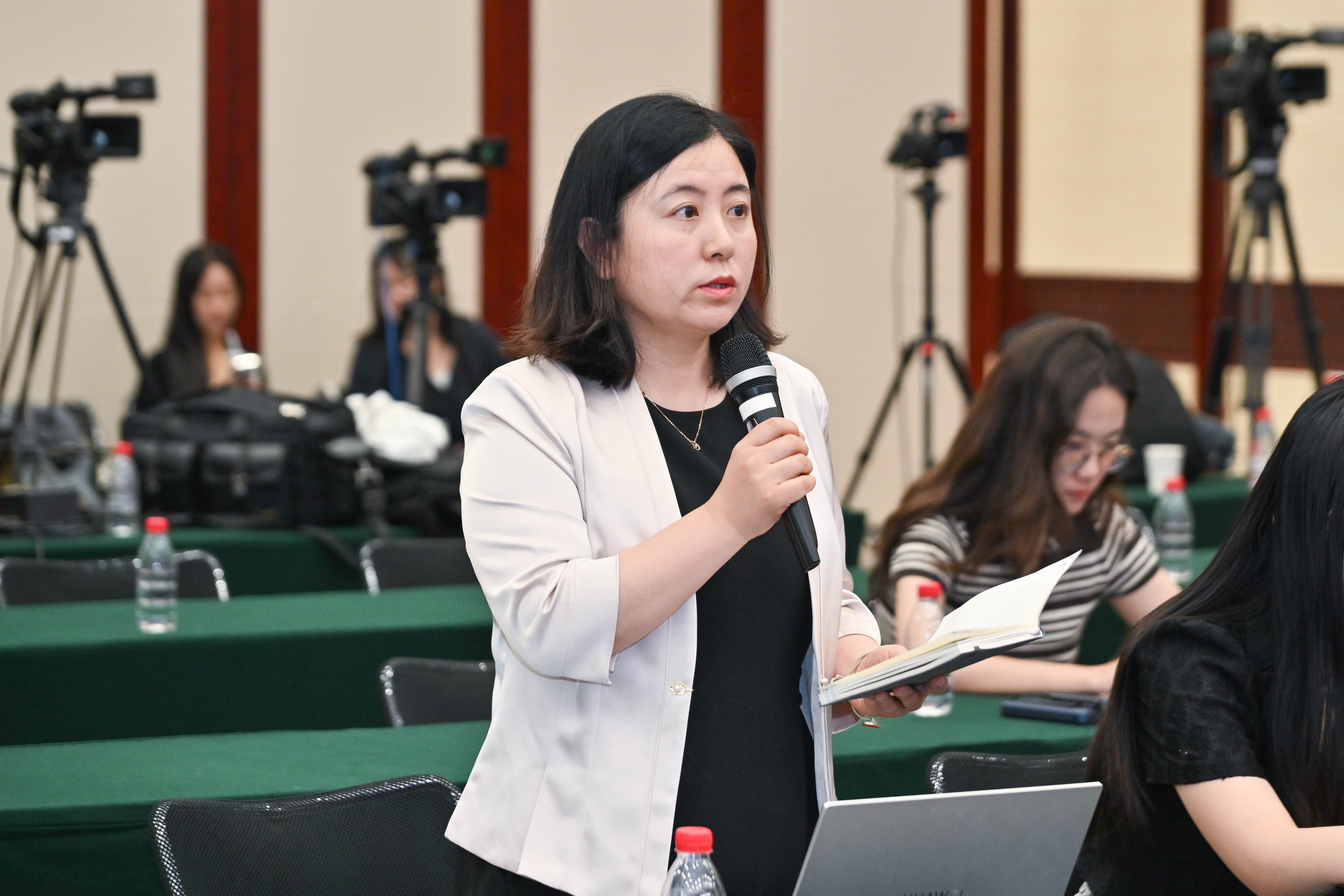 中国贸促会：中美工商界正以实际行动推动两国经贸关系向前发展