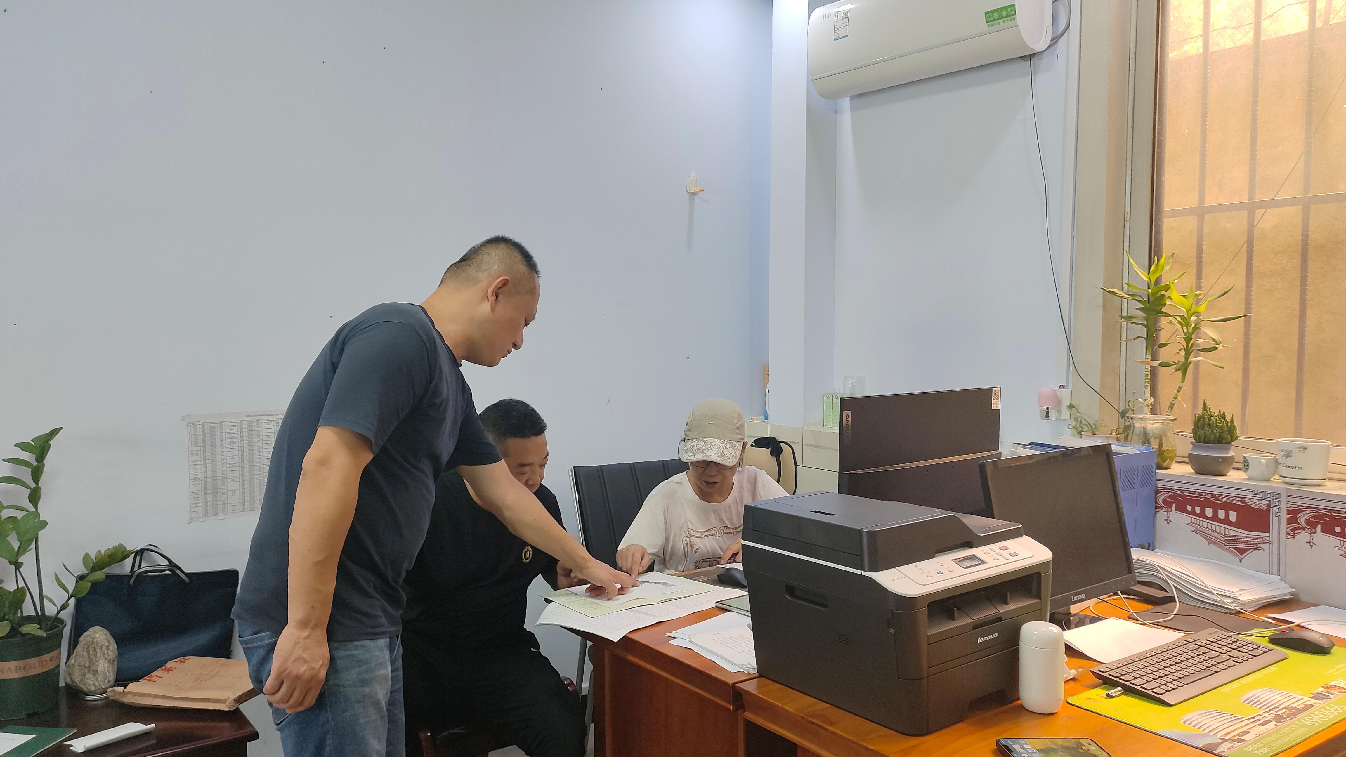 成守正：管理权交接时刻，企一代不放心