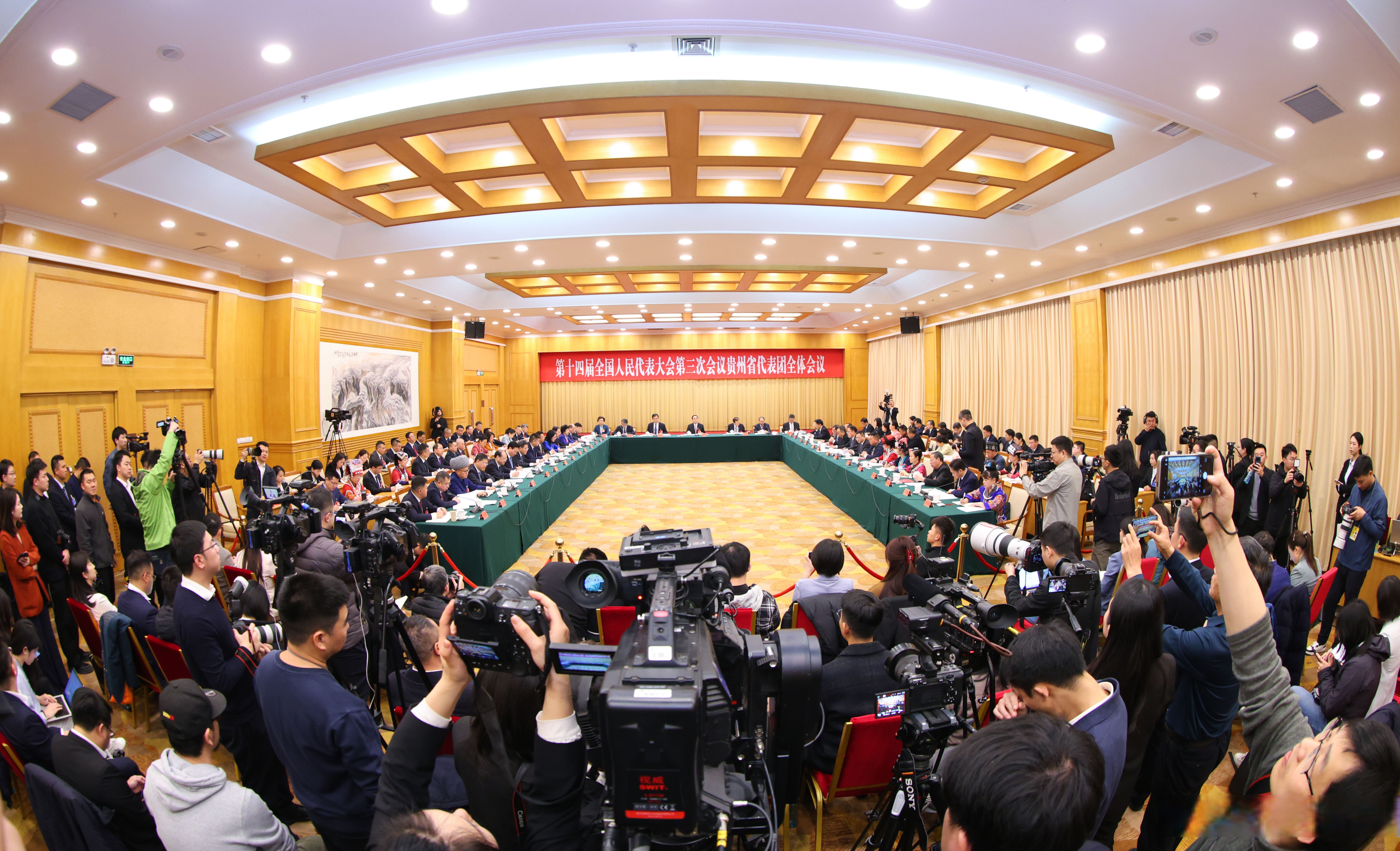 贵州省人大常委会法制工作委员会原副主任陈少荣被“双开”