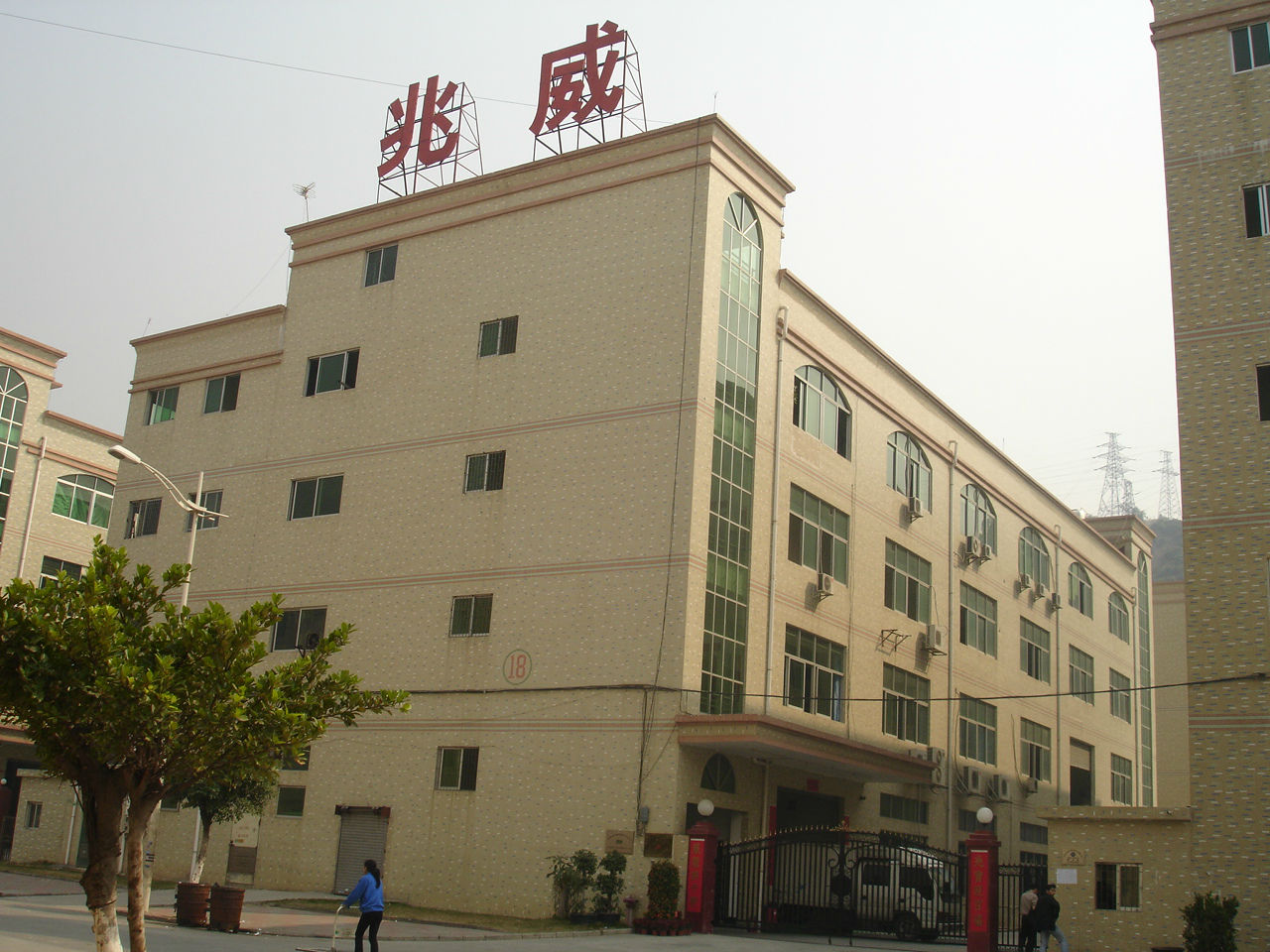 兆威机电发布新一代灵巧手 加速推进灵巧手商业化进程