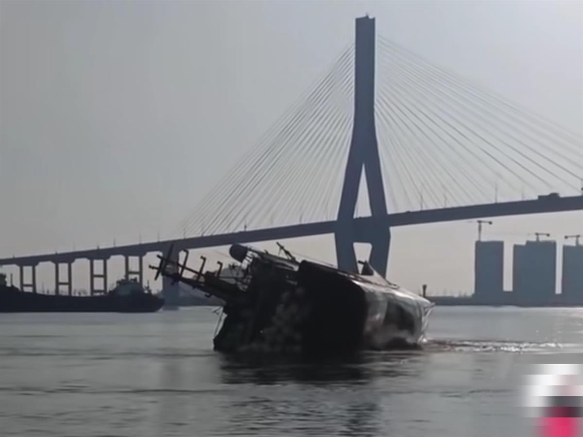 突发11级强风自然灾害！湖南资兴一船只侧翻！2人不幸遇难