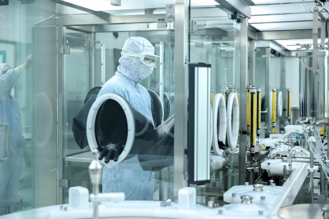 新希望、苑东生物、神州数码独董彭龙被查 去年其在三家公司共获薪酬超47万元