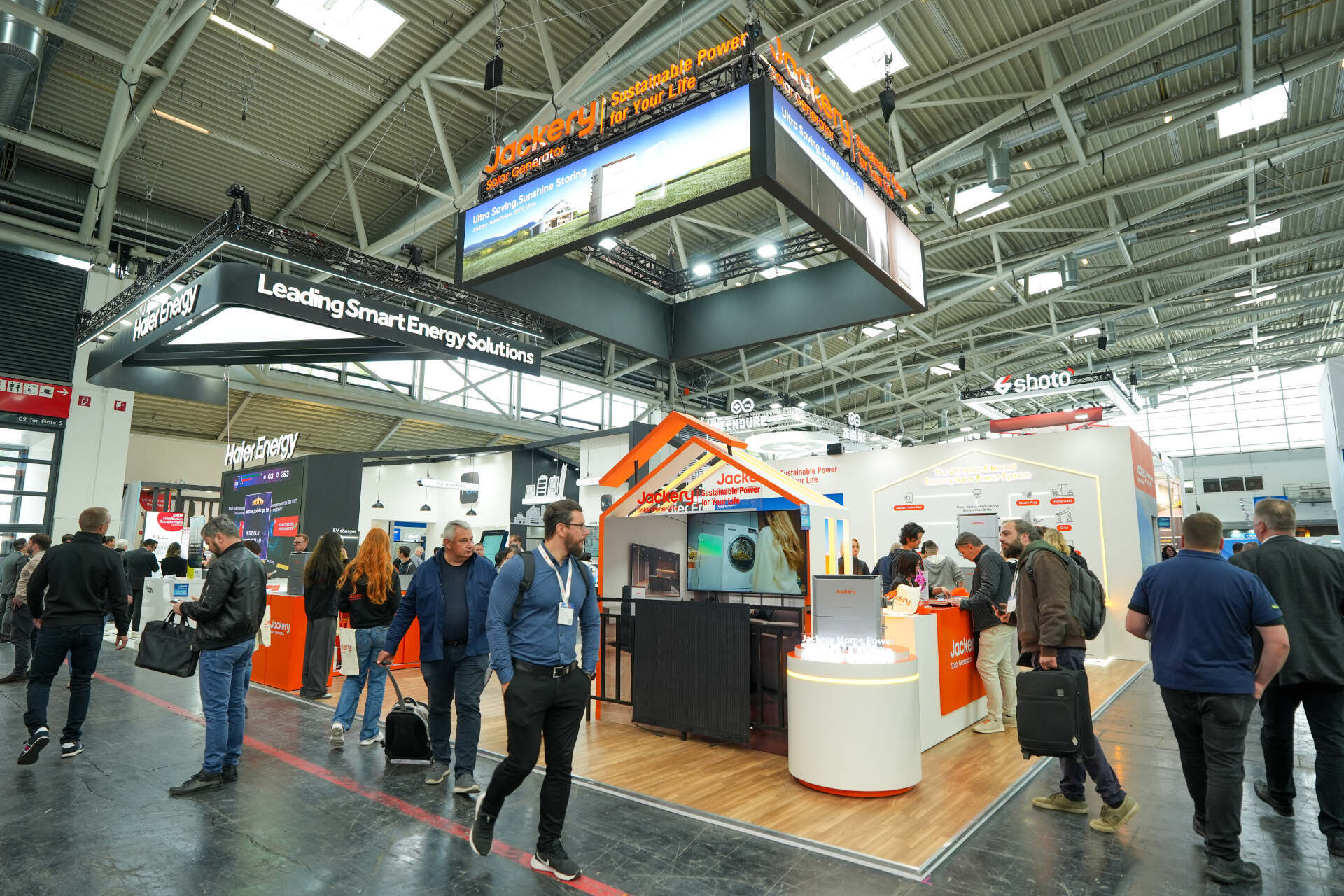 华宝新能获得发明专利授权：“一种储能电源”