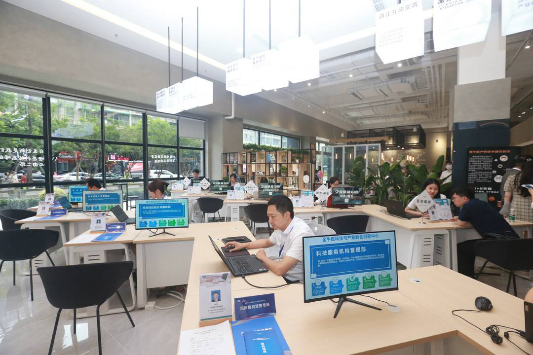 蓝帆医疗：蓝帆应急科技在武汉揭牌运营