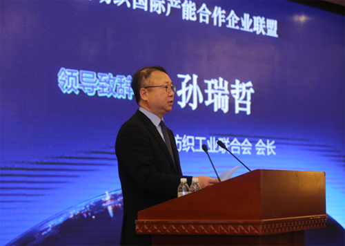 供应链动荡之下 日本“玻璃大王”希望与国内企业携手“走出去”