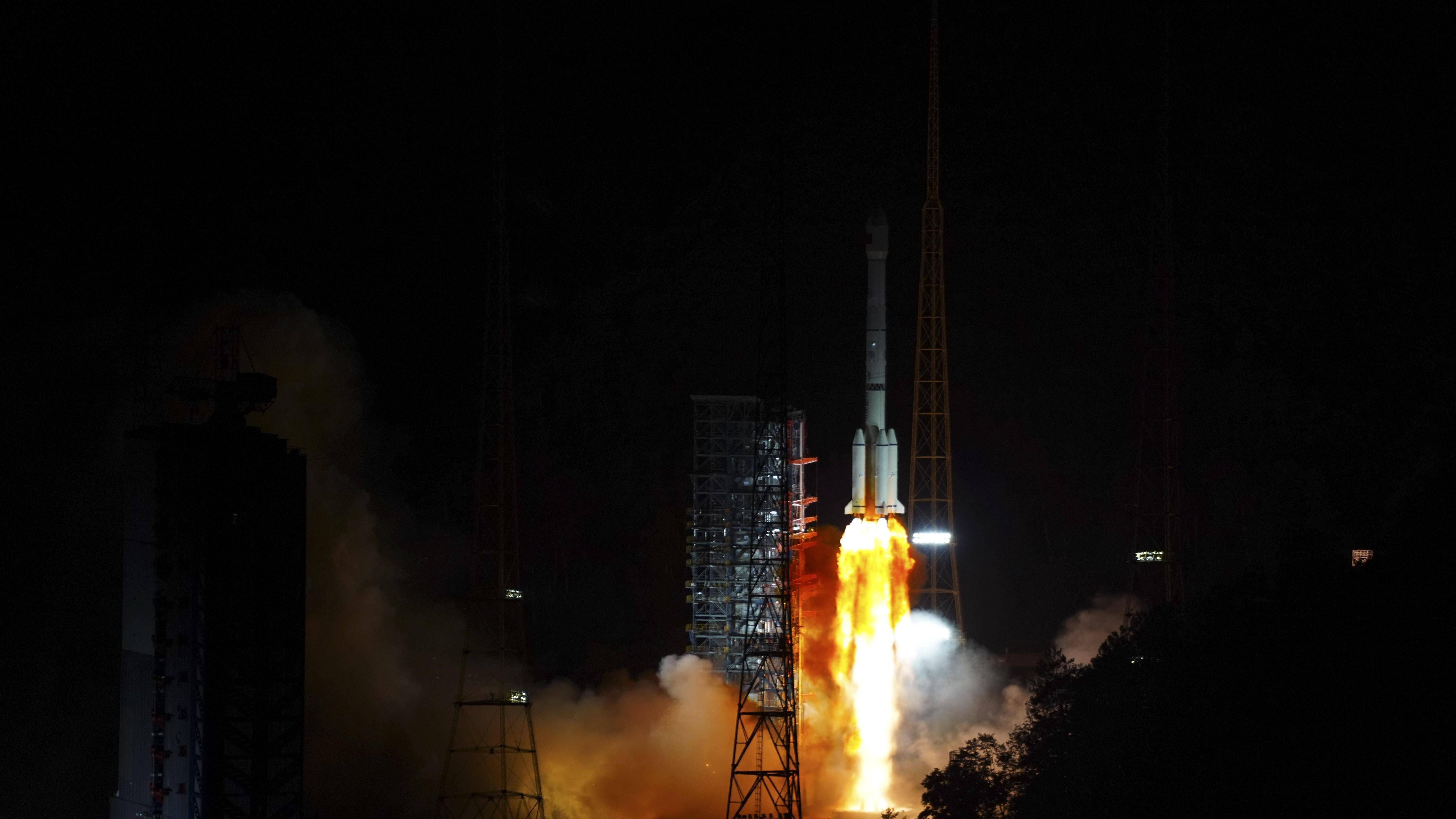 我国成功发射卫星互联网低轨07组卫星
