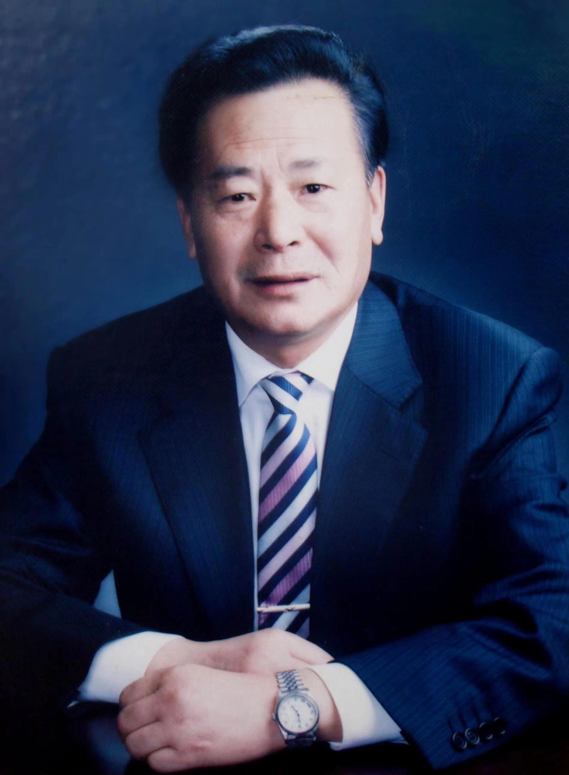 丰山集团：控股子公司丰山全诺目前主要销售锂离子电解液，钠离子电解液占比相对较小，且销售不涉及固态电池电解质材料