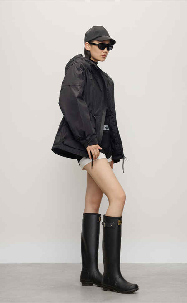 高梵造“鹅绒壳”外套：想打破传统硬核户外的男性向审美|科技赋能新消费