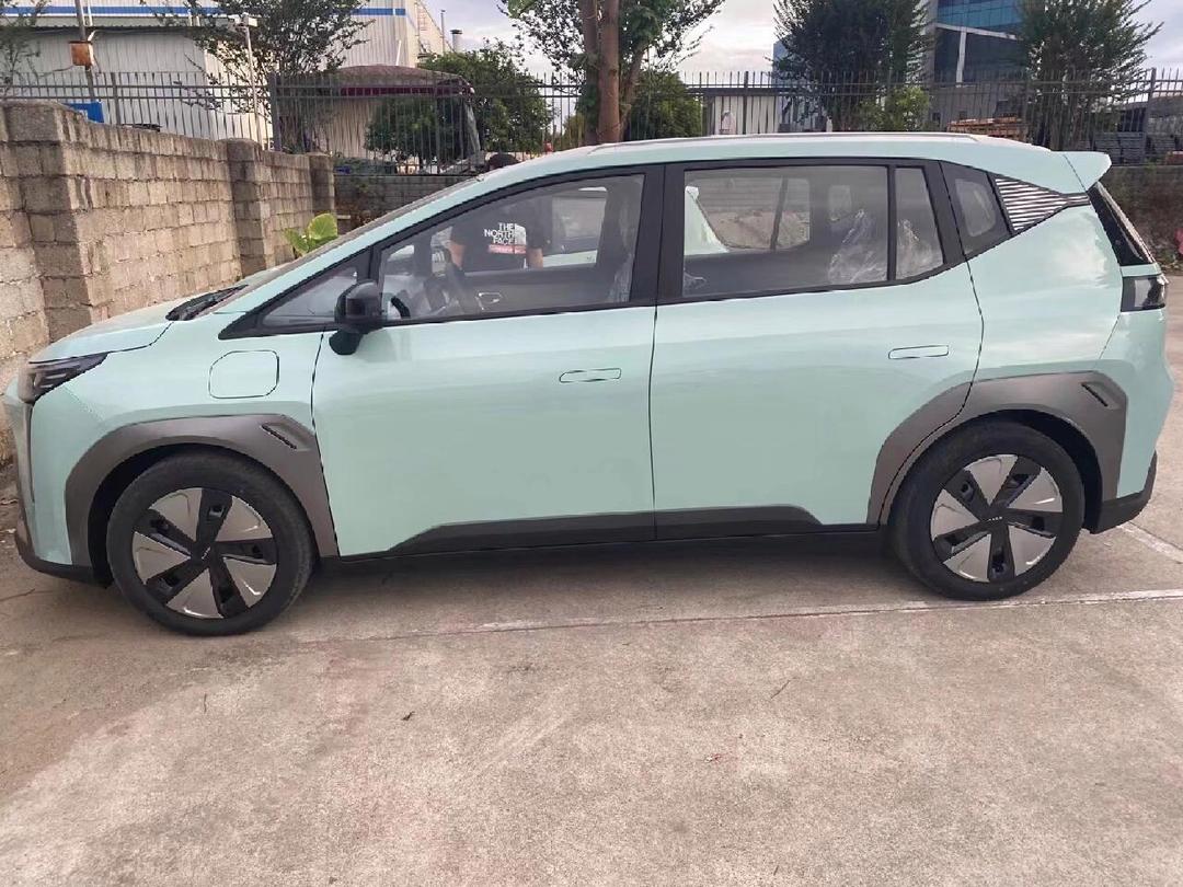 广西汽车集团自主乘用车起步：埃尚品牌首发小型电动车