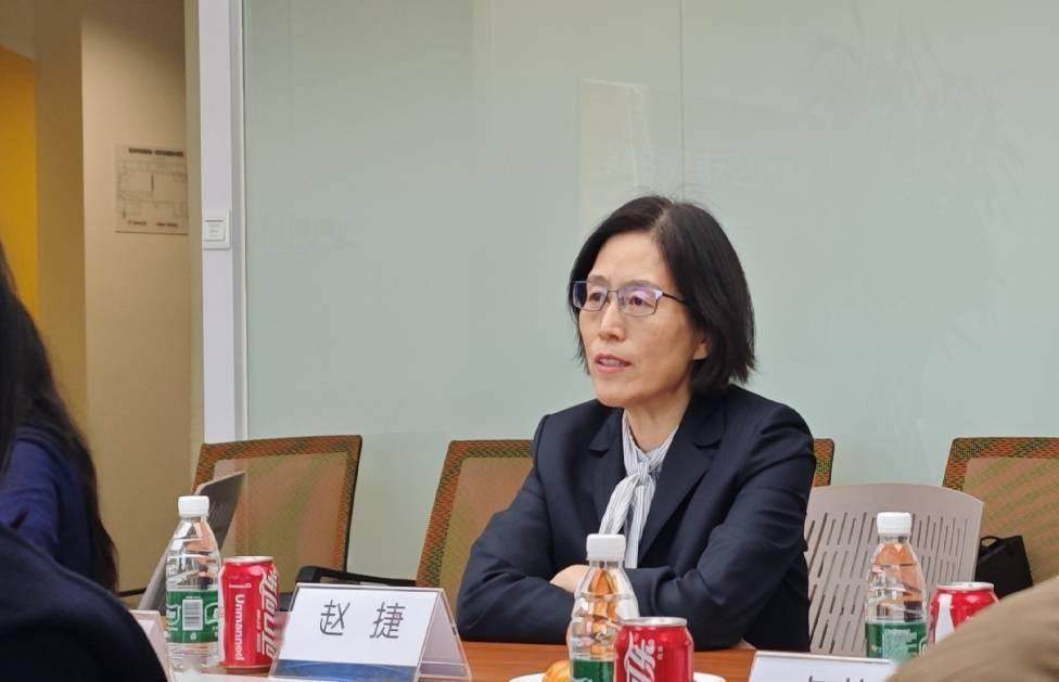 南京大学、影石创新、栖霞区签订战略合作协议