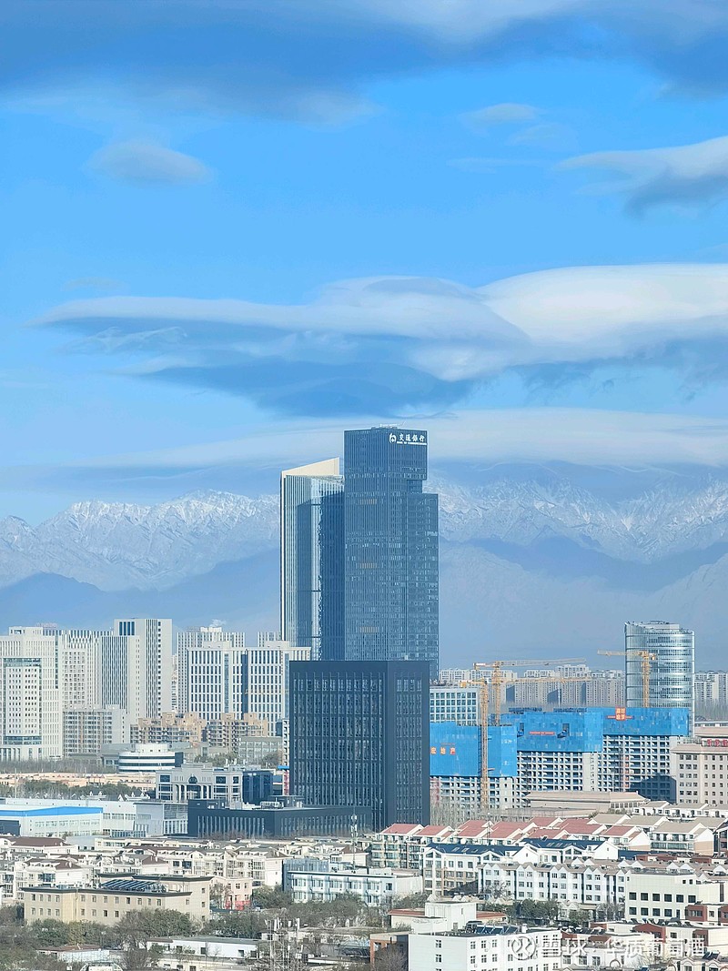 恒鑫生活：2025年11月10日持有人数12,741.00