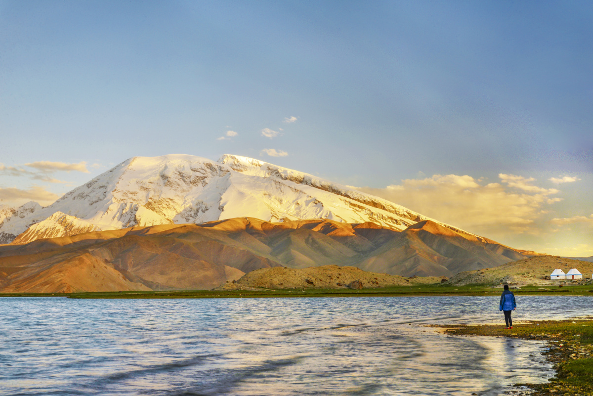买量“失灵”之后，冰川网络大转身