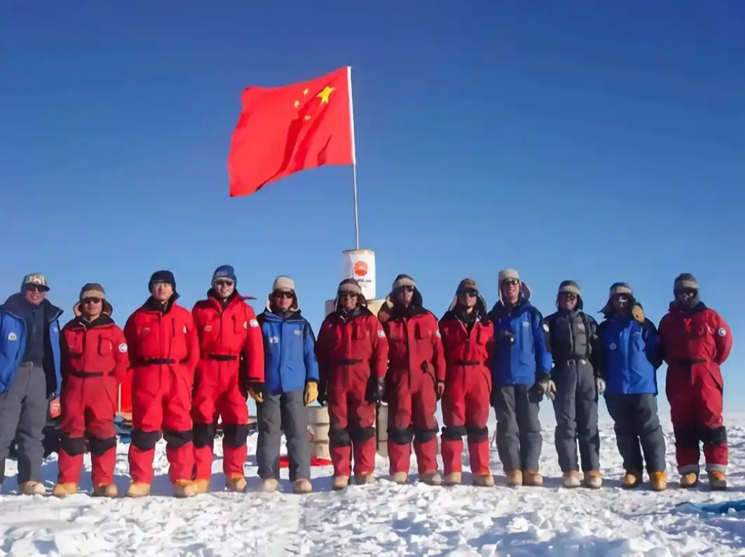 第42次南极考察丨“雪龙”号离开秦岭站 启程前往新西兰