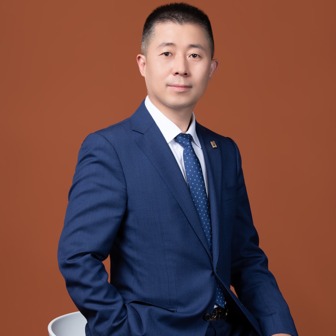 “第一代保险代理人”吴晋江：走在持续创业的路上｜我们的四分之一世纪