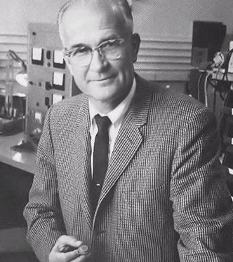 盈方微：拟取得上海肖克利和富士德中国100%股份 股票明起复牌