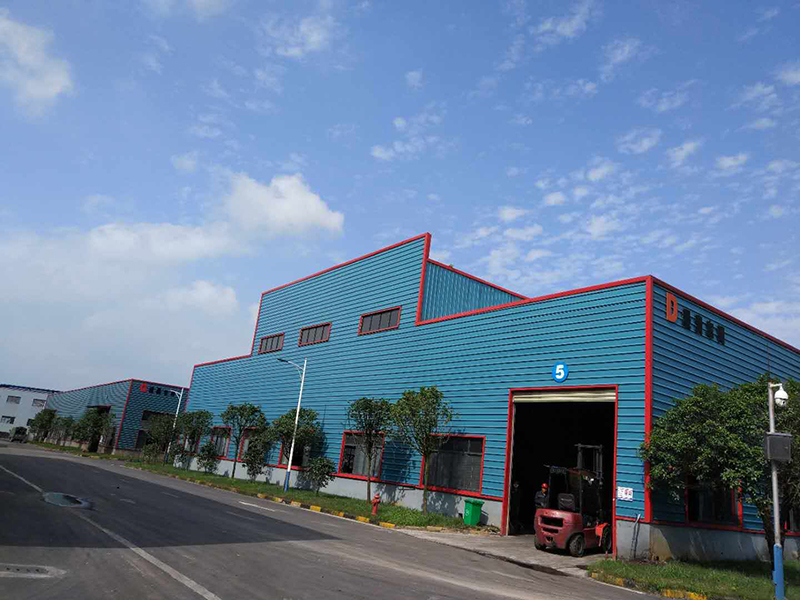 泰和新材：股东账户数量较三季度减少10-20%