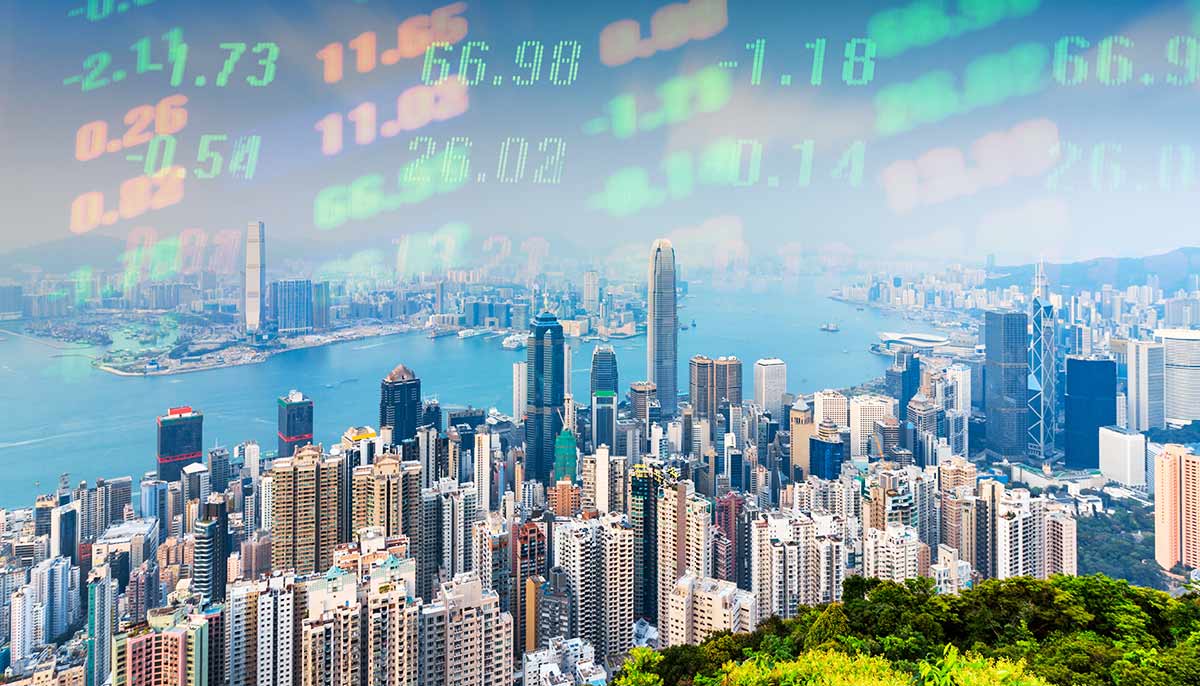 节前港股市场风格切换 部分公募基金从高估值科技板块向防御型资产转移