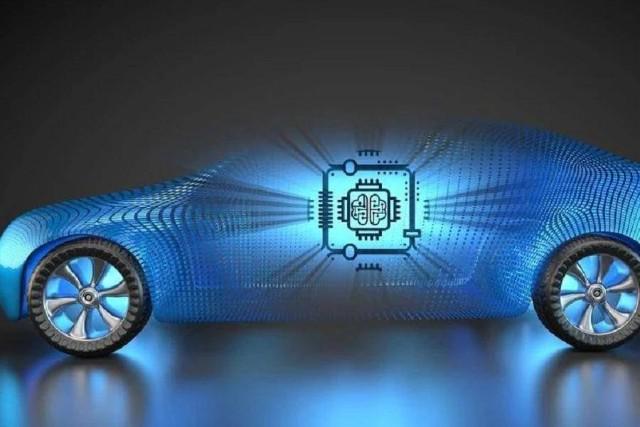 内存价格“涨疯”背后：智能汽车被AI“卡脖子”