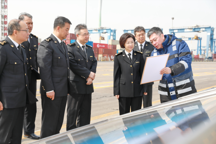 海关总署：要进一步强化进出口食品安全全链条监管