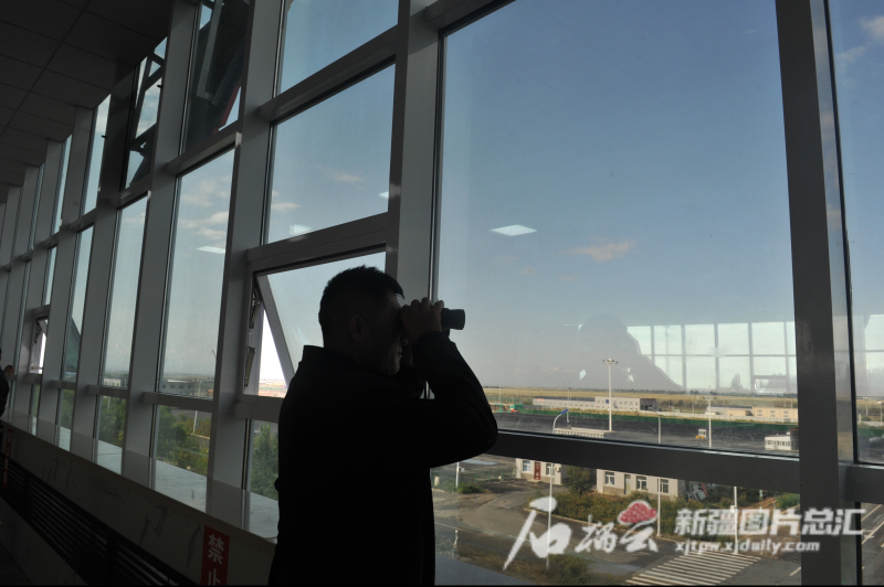 湖北省人大代表、中贝通信董事长李六兵：建议多措并举推动湖北AI产业高质量发展
