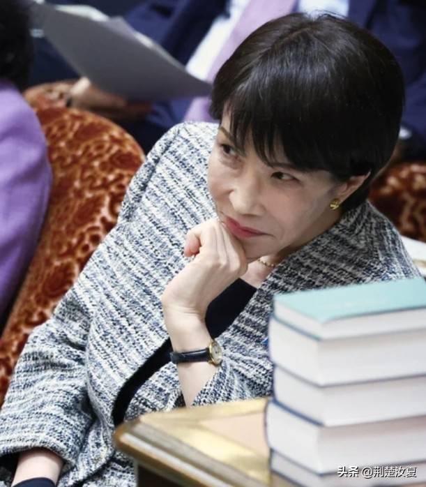 伟伟道来 | 高市早苗的两个挑战和三个冲动