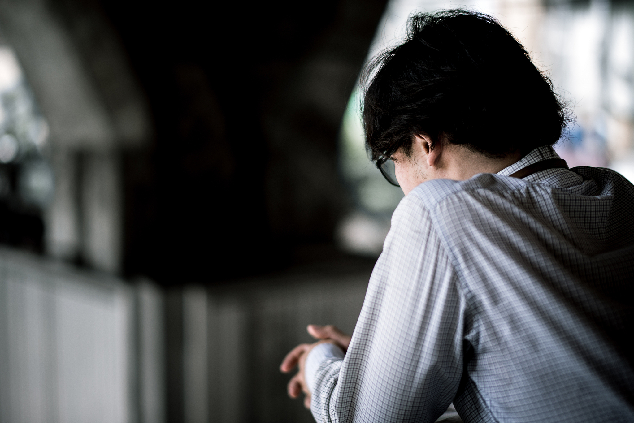 心理困境不是“病了”，而是“被卡住了”