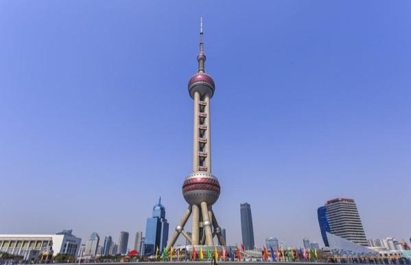 双城记：基于aβγδ模型的上海与香港经济动力结构比较及未来展望