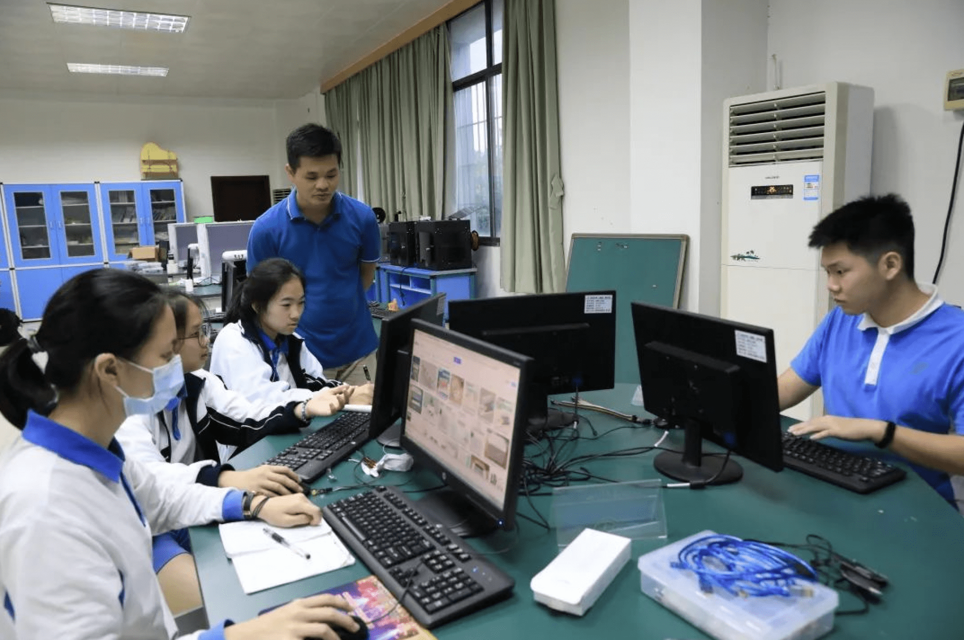 盲人900万，吃药有点难