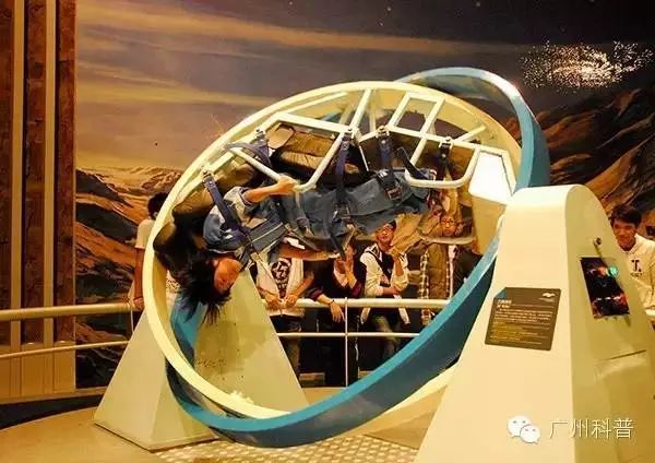 它石智航AWE线下首秀 靠“干活”获吉尼斯世界纪录称号