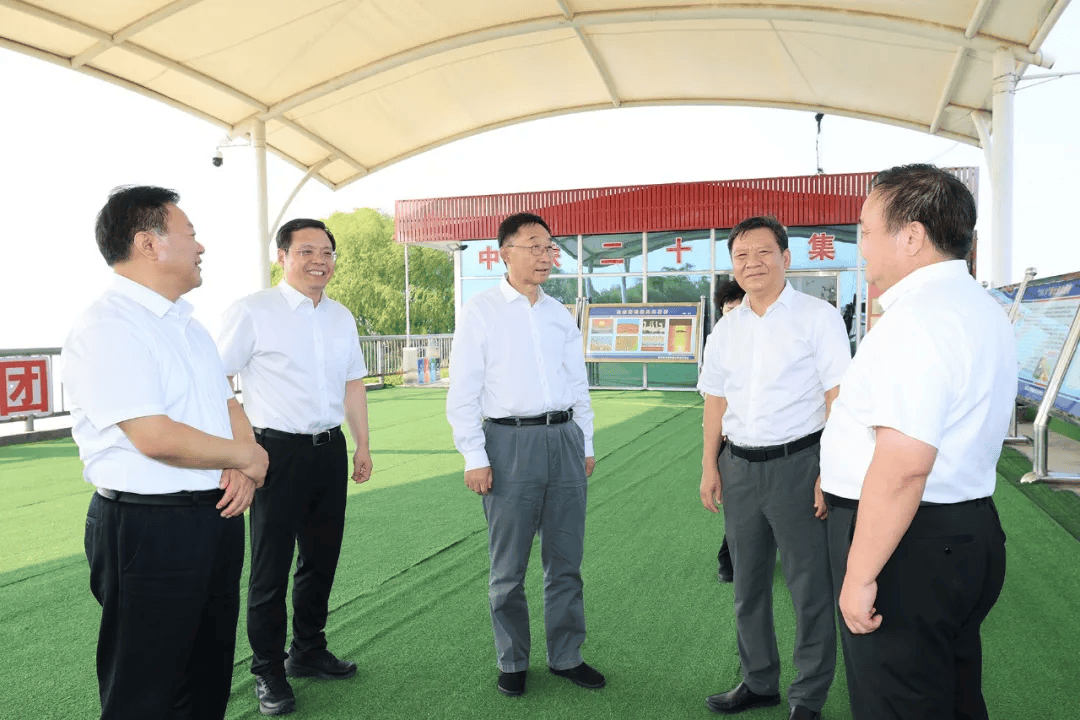 河南省委书记刘宁会见中核集团董事长申彦锋