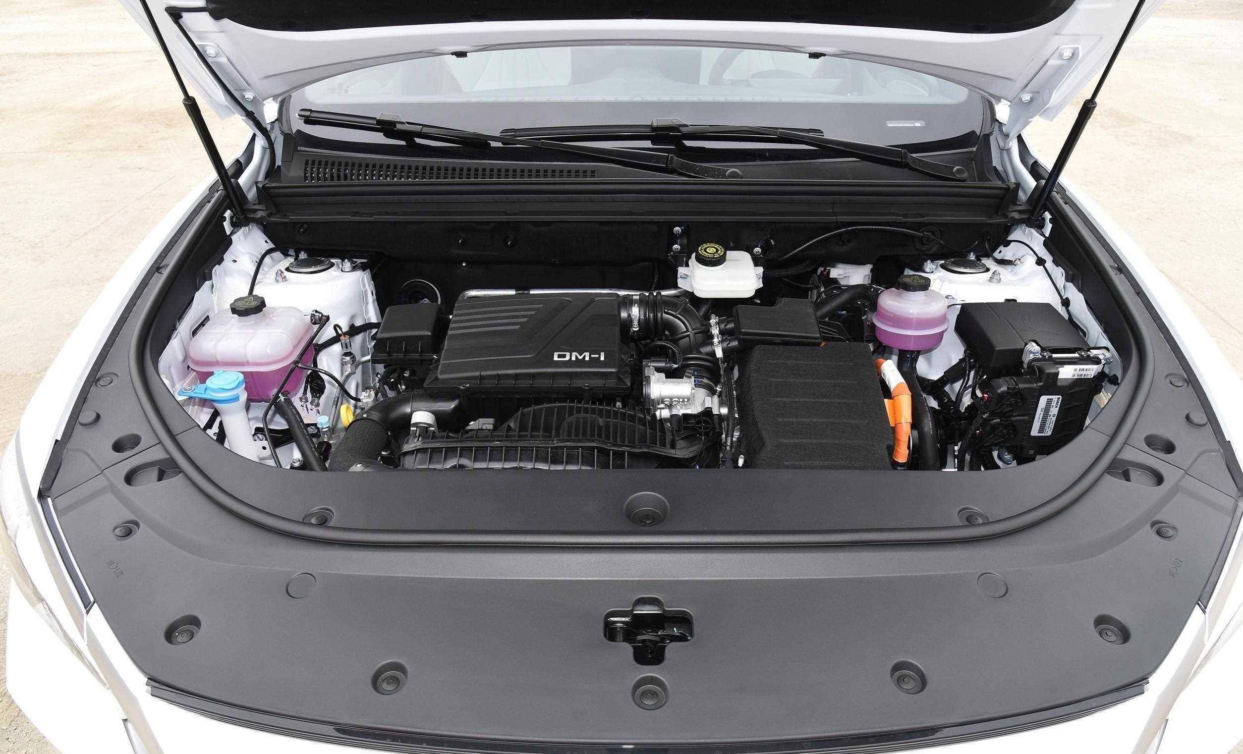 比亚迪获得实用新型专利授权：“电路板的分板设备”