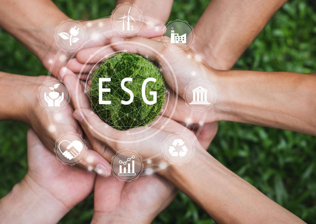 【ESG动态】江南布衣（03306.HK）获华证指数ESG最新评级BBB，行业排名第13